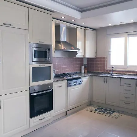 شقة Seaview Penthasus 4+1 Dream Country Barbaros Str. ماهموتلار